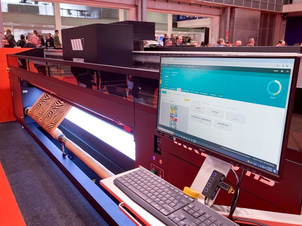 Vanguard Europe introduceert VKR3200-HS roll-to-roll printer