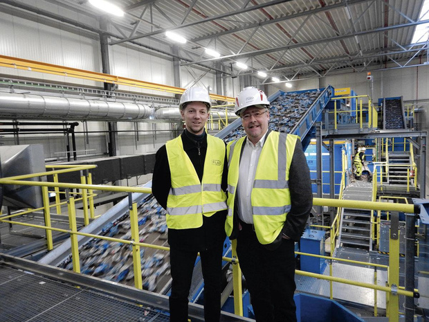 Van-fles-tot-fles-recyclage: Filao toont de weg 