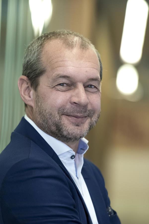 Yves Van Durme neemt teugels van BAM in handen