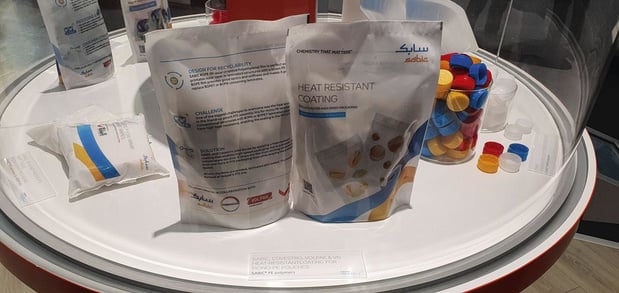 Matériaux barrières recyclables pour contact avec les aliments 