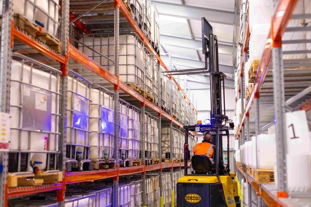 Le fabricant de colles Gluecom acquiert la gamme d'un concurrent allemand