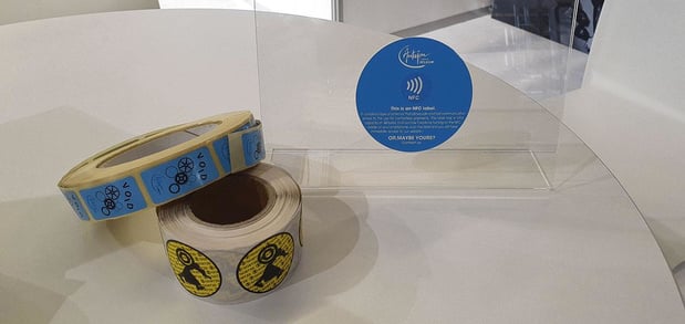 Les étiquettes "tamper-evident" débarquent dans le secteur alimentaire 