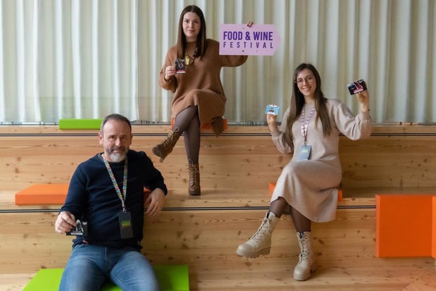 Orakel Group acquiert Badgeman Printing