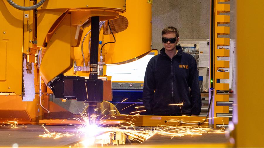 Microstep-plasmasnijmachine biedt het beste van twee werelden