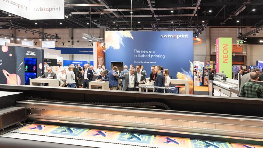 swissQprint toont 'schaalbare grootformaatkracht' op Fespa